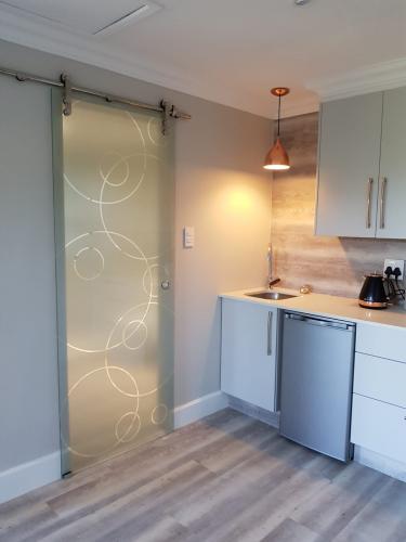 RENOVATION - COMPLETE SEPARATE FLAT 1